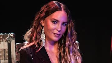 Belinda durante una conferencia de prensa 
