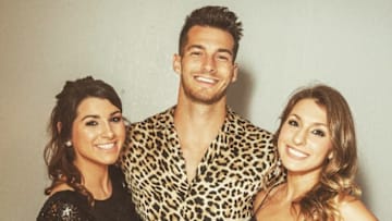 'Bachelorette' contestant Bennett Murphy and friends