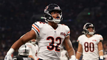 LONDON, ENGLAND - OCTOBER 06: David Montgomery #32 of the Chicago Bears celebrates after rushing in his team's first touchdown during the match between the Chicago Bears and Oakland Raiders at Tottenham Hotspur Stadium on October 06, 2019 in London, England. (Photo by Jack Thomas/Getty Images)