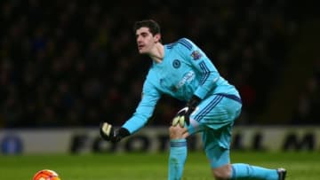 WATFORD, ENGLAND - FEBRUARY 03: Thibaut Courtois of Chelsea in action during the Barclays Premier League match between Watford and Chelsea at Vicarage Road on February 3, 2016 in Watford, England. (Photo by Clive Mason/Getty Images)