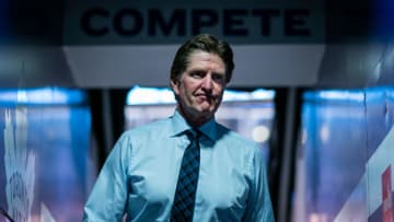 TORONTO, ON - NOVEMBER 5: Toronto Maple Leafs head coach Mike Babcock returns to the locker room before playing the Los Angeles Kings at the Scotiabank Arena on November 5, 2019 in Toronto, Ontario, Canada. (Photo by Kevin Sousa/NHLI via Getty Images)