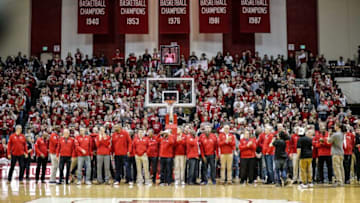 Former IU players from the 1970's, 80's, and 90's take the court before former Indiana University Hoosier Head Coach Bobby Knight makes his first public appearance at IU Simon Skjodt Assembly Hall in years, during a game between the IU Hoosiers and the Purdue Boilermakers, at IU, Saturday, Feb. 8, 2020.Cent02 797eiqvfi1u1fkv8tjxc Original