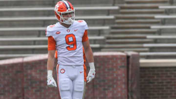 White squad tight end Jake Briningstool (9) during the first quarter of the 2022 Orange vs White Spring Game at Memorial Stadium in Clemson, South Carolina Apr 9, 2022; Clemson, South Carolina, USA; at Memorial Stadium.Ncaa Football Clemson Spring Game