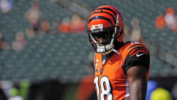 CINCINNATI, OH - OCTOBER 07: Cincinnati Bengals Wide Receiver A.J. Green (18) warms up for an NFL game between the Miami Dolphins and the Cincinnati Bengals on October 7, 2018, at Paul Brown Stadium in Cincinnati, Ohio. (Photo by Michael Allio/Icon Sportswire via Getty Images)