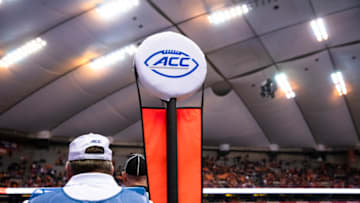 Syracuse football (Photo by Brett Carlsen/Getty Images)