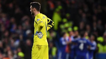 LONDON, ENGLAND - MAY 02: A dejected Hugo Lloris of Tottenham Hotspur looks on after conceding a second goal during the Barclays Premier League match between Chelsea and Tottenham Hotspur at Stamford Bridge on May 02, 2016 in London, England.jd (Photo by Shaun Botterill/Getty Images)