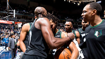 MINNEAPOLIS, MN - OCTOBER 31: Derrick Rose #25 of the Minnesota Timberwolves cries after the game against the Utah Jazz on October 31, 2018 at Target Center in Minneapolis, Minnesota. NOTE TO USER: User expressly acknowledges and agrees that, by downloading and or using this Photograph, user is consenting to the terms and conditions of the Getty Images License Agreement. Mandatory Copyright Notice: Copyright 2018 NBAE (Photo by David Sherman/NBAE via Getty Images)