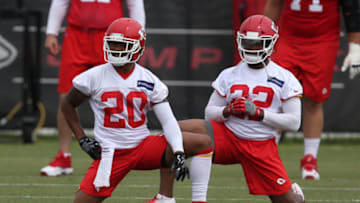 KANSAS CITY, MO - JUNE 12: Kansas City Chiefs cornerback Steven Nelson (20) and defensive back Robert Golden (22) stretch during Chiefs Minicamp on June 12, 2018 at the Kansas City Chiefs Training Facility in Kansas City, MO. (Photo by Scott Winters/Icon Sportswire via Getty Images)