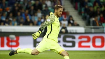 LJUBLJANA, SLOVENIA - OCTOBER 08: Goalkeeper Jan Oblak of Slovenia in action during the FIFA 2018 World Cup Qualifier match between Slovenia and Scotland at stadium Stozice on October 08, 2017 in Ljubljana, Slovenia. (Photo by Srdjan Stevanovic/Getty Images)
