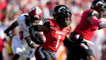 Cincinnati Bearcats wide receiver Tre Tucker runs against the Indiana Hoosiers at Nippert Stadium. USA Today.