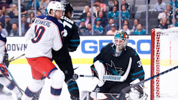 SAN JOSE, CA - NOVEMBER 01: San Jose Sharks goaltender Aaron Dell (30) makes a save during the San Jose Sharks game versus the Columbus Blue Jackets on November 1, 2018, at SAP Center in San Jose, CA (Photo by Matt Cohen/Icon Sportswire via Getty Images)