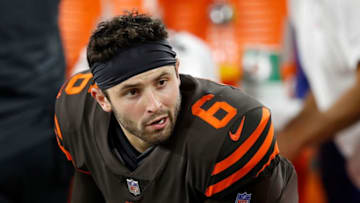 CLEVELAND, OH - SEPTEMBER 20: Baker Mayfield #6 of the Cleveland Browns talks with teammates on the sideline during the third quarter against the New York Jets at FirstEnergy Stadium on September 20, 2018 in Cleveland, Ohio. (Photo by Joe Robbins/Getty Images)