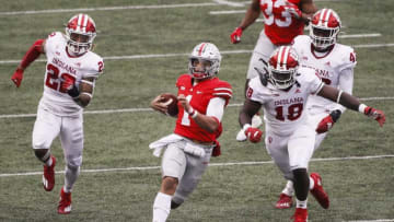 Ohio State Buckeyes quarterback Justin Fields (1) runs the ball during the third quarter of a NCAA Division I football game between the Ohio State Buckeyes and the Indiana Hoosiers on Saturday, Nov. 21, 2020 at Ohio Stadium in Columbus, Ohio.Cfb Indiana Hoosiers At Ohio State Buckeyes
