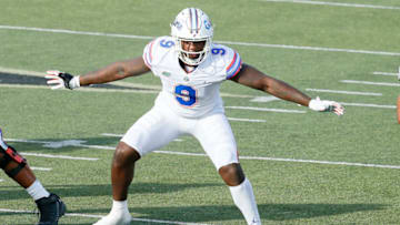 NASHVILLE, TENNESSEE - NOVEMBER 21: Gervon Dexter #9 of the Florida Gators plays against the Vanderbilt Commodores at Vanderbilt Stadium on November 21, 2020 in Nashville, Tennessee. (Photo by Frederick Breedon/Getty Images)