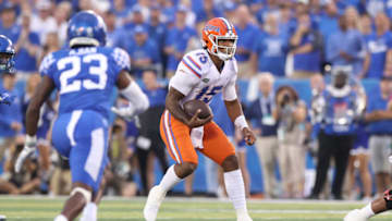 LEXINGTON, KENTUCKY - OCTOBER 02: Anthony Richardson #15 of the Florida Gators against the Kentucky Wildcats at Kroger Field on October 02, 2021 in Lexington, Kentucky. (Photo by Andy Lyons/Getty Images)