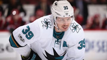 GLENDALE, AZ - NOVEMBER 22: Logan Couture