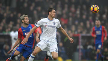 LONDON, ENGLAND - DECEMBER 17: Yohan Cabaye of Crystal Palace (L) and Nemanja Matic of Chelsea (R) battle for possession during the Premier League match between Crystal Palace and Chelsea at Selhurst Park on December 17, 2016 in London, England. (Photo by Darren Walsh/Chelsea FC via Getty Images)