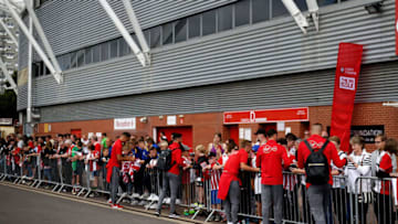 SOUTHAMPTON, ENGLAND - AUGUST 12: Southampton fans wait for the players to arrive prior to the Premier League match between Southampton and Swansea City at St Mary's Stadium on August 12, 2017 in Southampton, England. (Photo by Charlie Crowhurst/Getty Images)