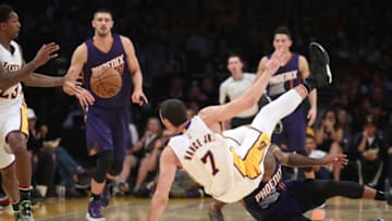 LOS ANGELES, CA - NOVEMBER 06: Larry Nance Jr.