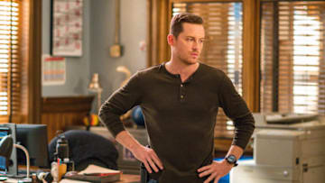 CHICAGO P.D. -- "Tender Age" Episode 803 -- Pictured: Jesse Lee Soffer as Jay Halstead -- (Photo by: Matt Dinerstein/NBC)
