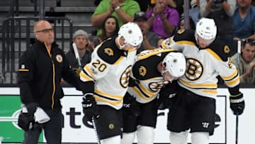 LAS VEGAS, NV - OCTOBER 15: Riley Nash (2nd L)