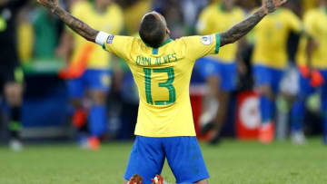 RIO DE JANEIRO, BRAZIL - JULY 07: Dani Alves of Brazil celebrates after winning the Copa America Brazil 2019 Final match between Brazil and Peru at Maracana Stadium on July 07, 2019 in Rio de Janeiro, Brazil. (Photo by Lucas Uebel/Getty Images)