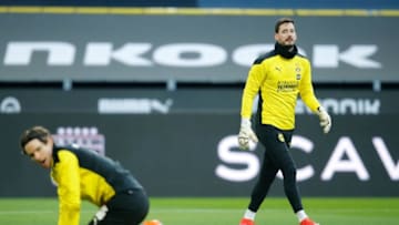 Marwin Hitz and Roman Bürki (Photo by LEON KUEGELER/POOL/AFP via Getty Images)