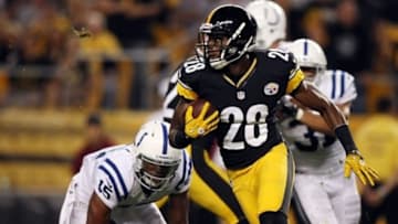 Aug 19, 2012; Pittsburgh , PA, USA; Pittsburgh Steelers cornerback Cortez Allen (28) returns an interception against the Indianapolis Colts during the first half of the game at Heinz Field. Mandatory Credit: Jason Bridge-USA TODAY Sports