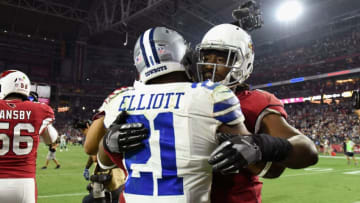 GLENDALE, AZ - SEPTEMBER 25: Running back Ezekiel Elliott