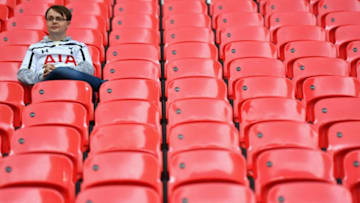 LONDON, ENGLAND - OCTOBER 14: A Tottenham Hotspur fan enjoys the pre match atmosphere prior to the Premier League match between Tottenham Hotspur and AFC Bournemouth at Wembley Stadium on October 14, 2017 in London, England. (Photo by Justin Setterfield/Getty Images)