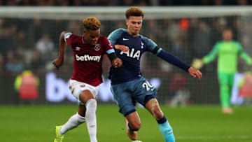 LONDON, ENGLAND - OCTOBER 31: Grady Diangana of West Ham United battles with Dele Alli of Tottenham Hotspur during the Carabao Cup Fourth Round match between West Ham United and Tottenham Hotspur at London Stadium on October 31, 2018 in London, England. (Photo by Catherine Ivill/Getty Images)