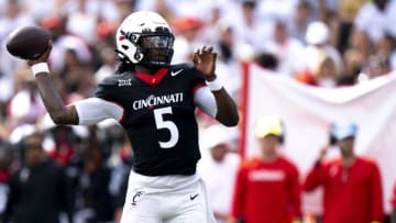 Cincinnati Bearcats quarterback Emory Jones during game against Eastern Kentucky at Nippert Stadium.