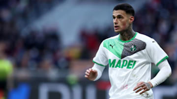 STADIO GIUSEPPE MEAZZA, MILANO, ITALY - 2021/11/28: Gianluca Scamacca of Us Sassuolo looks on during the Serie A match between Ac Milan and Us Sassuolo. Us Sassuolo wins 3-1 over Ac Milan. (Photo by Marco Canoniero/LightRocket via Getty Images)