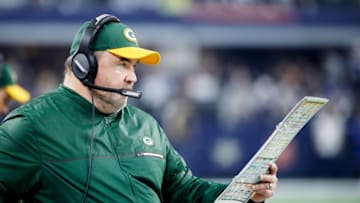 RLINGTON, TX - JANUARY 15: Head coach Mike McCarthy of the Green Bay Packers calls a play in the first half during the NFC Divisional Playoff Game against the Dallas Cowboys at AT&T Stadium on January 15, 2017 in Arlington, Texas. (Photo by Joe Robbins/Getty Images)