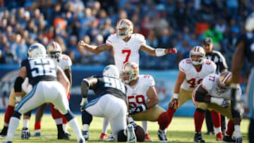 NASHVILLE, TN - OCTOBER 20: Colin Kaepernick #7 of the San Francisco 49ers calls an audible during the game against the Tennessee Titans at LP Field on October 20, 2013 in Nashville, Tennessee. The 49ers defeated the Titans 31-17. (Photo by Michael Zagaris/San Francisco 49ers/Getty Images)