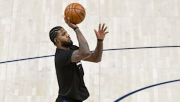 LA Clippers Paul George (Photo by Alex Goodlett/Getty Images)
