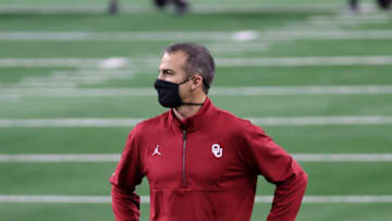 Dec 19, 2020; Arlington, Texas, USA; Oklahoma Sooners assistant coach Shane Beamer before the game against the Iowa State Cyclones at AT&T Stadium. Mandatory Credit: Kevin Jairaj-USA TODAY Sports