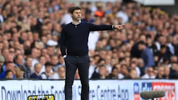 LONDON, ENGLAND - MAY 14: Mauricio Pochettino, Manager of Tottenham Hotspur gives his team instructions during the Premier League match between Tottenham Hotspur and Manchester United at White Hart Lane on May 14, 2017 in London, England. Tottenham Hotspur are playing their last ever home match at White Hart Lane after their 118 year stay at the stadium. Spurs will play at Wembley Stadium next season with a move to a newly built stadium for the 2018-19 campaign. (Photo by Richard Heathcote/Getty Images)
