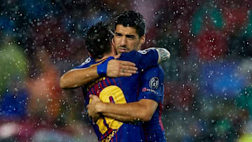 BARCELONA, SPAIN - OCTOBER 18: Lionel Messi of Barcelona and Luis Suarez of Barcelona embrace prior to the UEFA Champions League group D match between FC Barcelona and Olympiakos Piraeus at Camp Nou on October 18, 2017 in Barcelona, Spain. (Photo by Manuel Queimadelos Alonso/Getty Images)