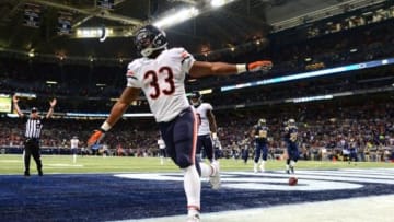 Nov 15, 2015; St. Louis, MO, USA; Chicago Bears running back Jeremy Langford (33) celebrates after scoring a 83 yard touchdown against the St. Louis Rams during the first half at the Edward Jones Dome. Mandatory Credit: Jeff Curry-USA TODAY Sports