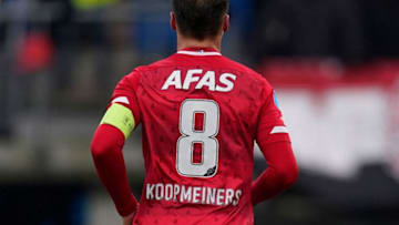 ALKMAAR, NETHERLANDS - FEBRUARY 23: Teun Koopmeiners of AZ Alkmaar during the Dutch Eredivisie match between AZ Alkmaar v PEC Zwolle at the AFAS Stadium on February 23, 2020 in Alkmaar Netherlands (Photo by Ed van de Pol/Soccrates/Getty Images)