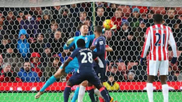 STOKE ON TRENT, ENGLAND - MARCH 02: Jack Butland goalkeeper of Stoke City makes a late save from Seydou Doumbia of Newcastle United during the Barclays Premier League match between Stoke City and Newcastle United at the Britannia Stadium on March 2, 2016 in Stoke on Trent, England. (Photo by Alex Livesey/Getty Images)