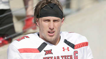 HOUSTON, TX - SEPTEMBER 23: Nic Shimonek #16 of the Texas Tech Red Raiders during warm up before playing against the Houston Cougars at TDECU Stadium on September 23, 2017 in Houston, Texas. (Photo by Thomas B. Shea/Getty Images)