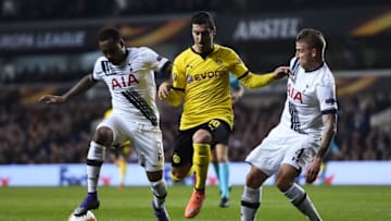 LONDON, ENGLAND - MARCH 17: Henrikh Mkhitaryan of Borussia Dortmund takes on Danny Rose and Toby Alderweireld of Tottenham Hotspur during the UEFA Europa League round of 16, second leg match between Tottenham Hotspur and Borussia Dortmund at White Hart Lane on March 17, 2016 in London, England. (Photo by Laurence Griffiths/Getty Images)