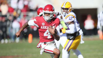 Arkansas Razorbacks quarterback Malik Hornsby rushes (Nelson Chenault-USA TODAY Sports)