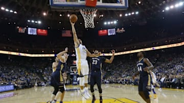OAKLAND, CA - NOVEMBER 07: Stephen Curry