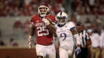 NORMAN, OK - OCTOBER 29: Running back Joe Mixon