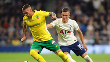 LONDON, ENGLAND - AUGUST 26: Vitorino Antunes of Pacos De Ferreira and Giovani Lo Celso of Tottenham Hotspur in action during the UEFA Conference League Play-Offs Leg Two match between Tottenham Hotspur and Pacos de Ferreira at on August 26, 2021 in London, England. (Photo by Chloe Knott - Danehouse/Getty Images)