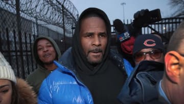 CHICAGO, ILLINOIS - FEBRUARY 25: R&B singer R. Kelly leaves the Cook County jail after posting $100 thousand bond on February 25, 2019 in Chicago, Illinois. Kelly was being held after turning himself in to face ten counts of aggravated sexual abuse. (Photo by Scott Olson/Getty Images)