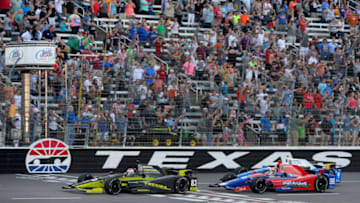 FORT WORTH, TX - JUNE 10: Charlie Kimball, driver of the #83 Tresiba Chip Ganassi Racing Teams Honda, leads the field at the start of the Verizon IndyCar Series Rainguard Water Sealers 600 at Texas Motor Speedway on June 10, 2017 in Fort Worth, Texas. (Photo by Robert Laberge/Getty Images)